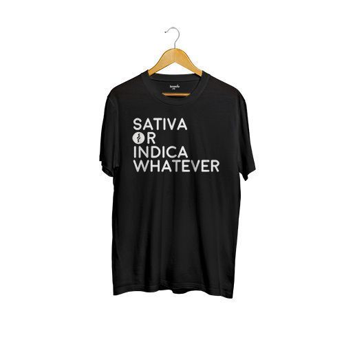Camiseta SmartShop Unisex Preta Logo Branca - Sativa or Indica Whatever